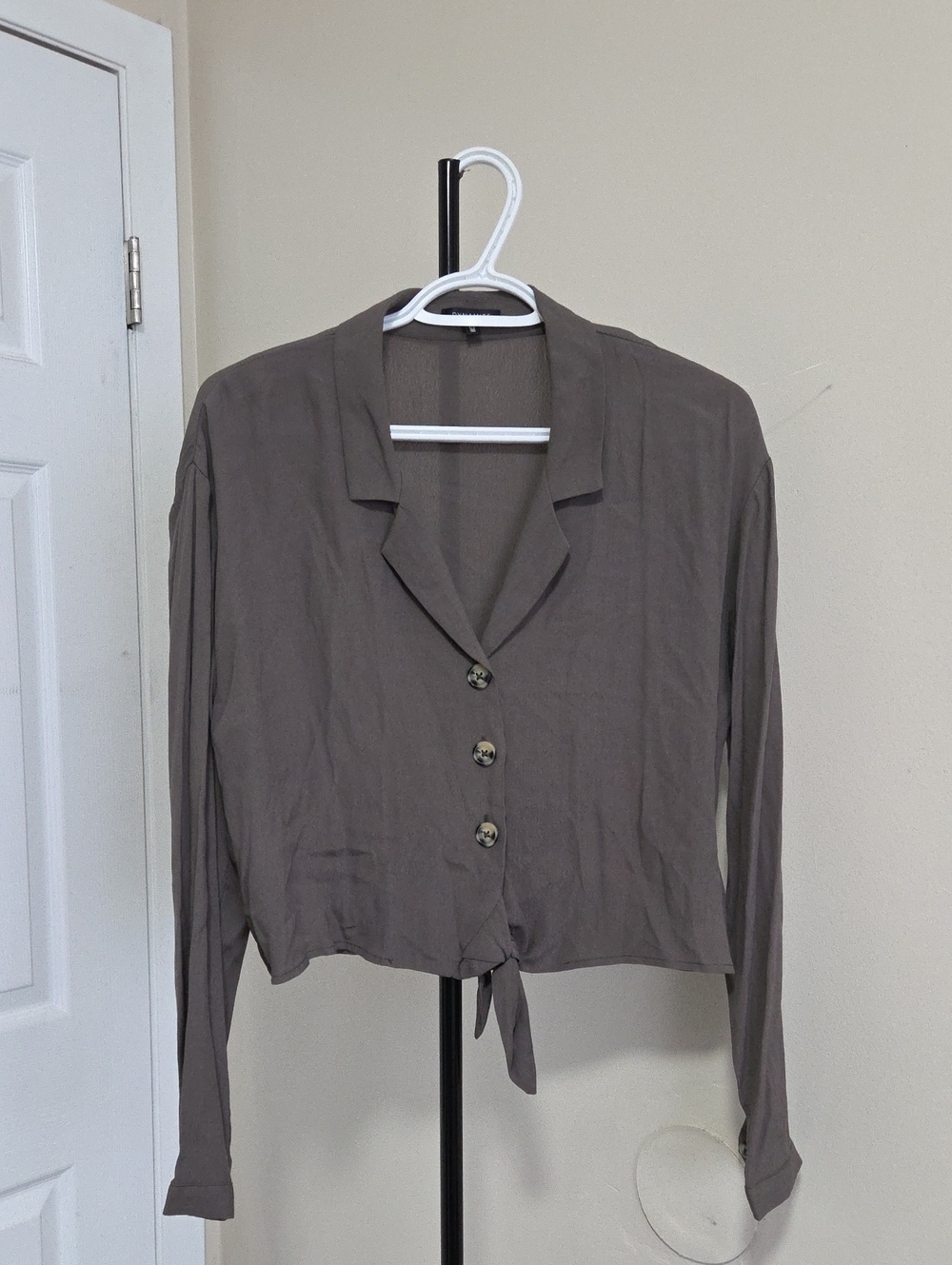 Dynamite Taupe Brown Tie-Front Button Down Top